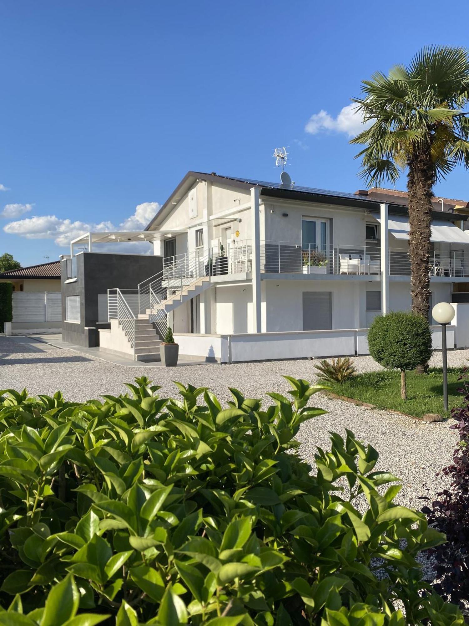 Meridien House Casalserugo 外观 照片