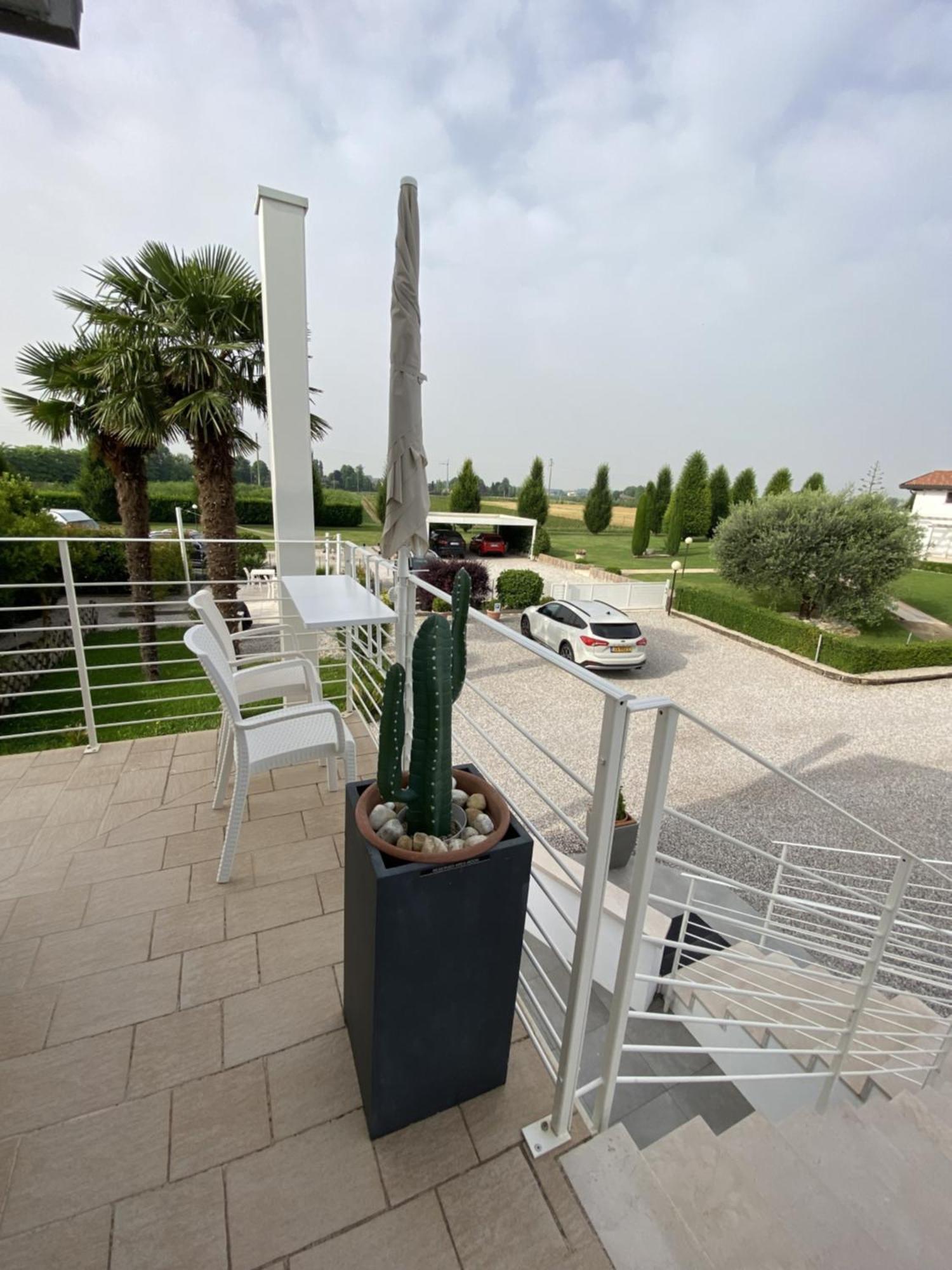 Meridien House Casalserugo 外观 照片